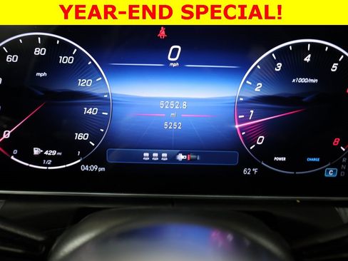 Used 2025 Mercedes-Benz C 300 4MATIC Sedan image 15