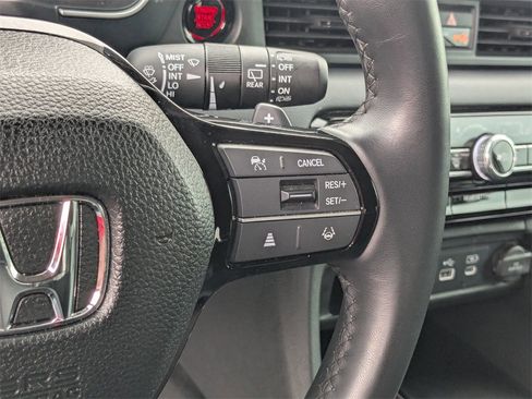 Used 2024 Honda Pilot EX-L image 15