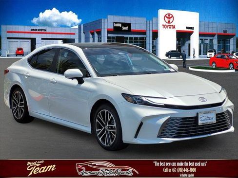 Certified 2025 Toyota Camry XLE w/ Premium Plus Package AWD/4WD image 1