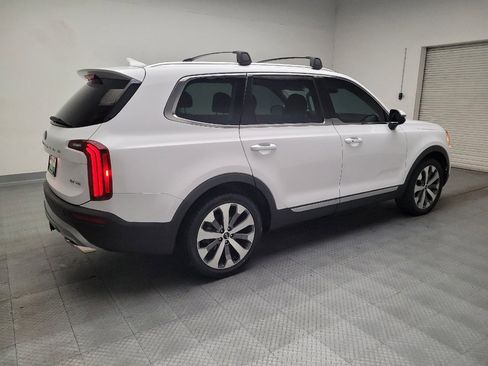 Used 2021 Kia Telluride EX w/ EX Premium Package FWD image 10