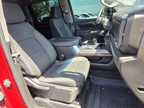 Used 2024 Chevrolet Silverado 1500 RST w/ Z71 Off-Road Package AWD/4WD image 17