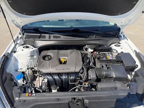 Used 2023 Kia Forte LXS FWD image 29