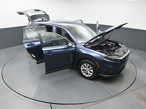 Used 2024 Honda CR-V LX image 46