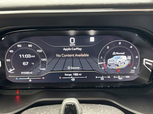 Used 2023 GMC Yukon Denali Ultimate image 21