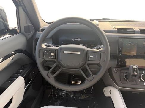 Certified 2026 Land Rover Defender 110 X AWD/4WD image 15