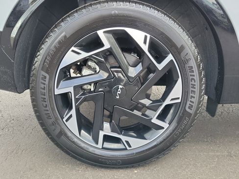 Used 2024 Kia Sportage SX AWD/4WD image 5