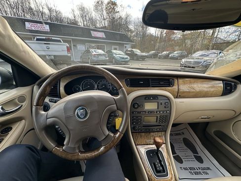 Used 2004 Jaguar X-TYPE 3.0 image 14