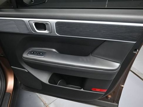Used 2024 Hyundai Santa Fe Limited AWD/4WD image 38