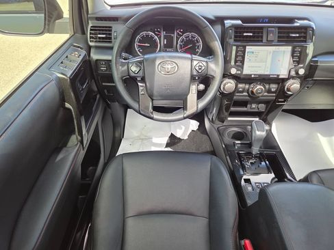 Used 2023 Toyota 4Runner TRD Off-Road Premium w/ Moonroof Package AWD/4WD image 23