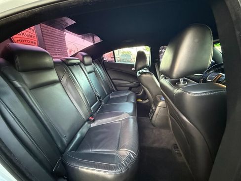 Used 2018 Dodge Charger R/T w/ Beats Audio Group RWD image 29