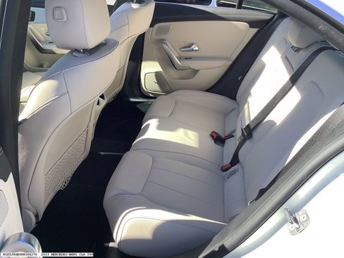 Used 2023 Mercedes-Benz CLA 250 image 13