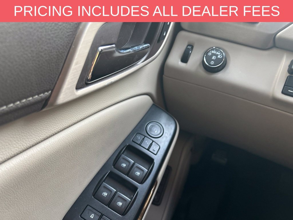 Used 2017 GMC Yukon Denali w/ Open Road Package RWD image 13