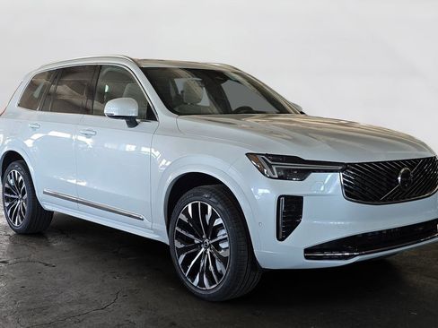 New 2026 Volvo XC90 B6 Plus w/ Protection Package Premier AWD/4WD image 3