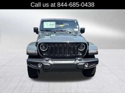 New 2026 Jeep Gladiator Sport AWD/4WD image 2