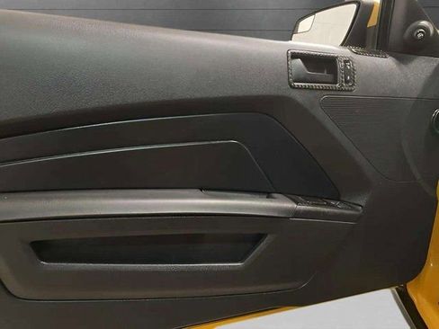 Used 2011 Ford Mustang GT w/ Security Pkg image 13