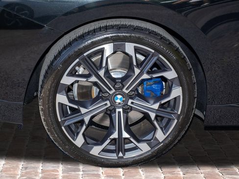 Used 2025 BMW M240i xDrive Coupe image 38