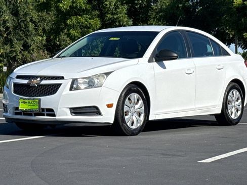 Used 2012 Chevrolet Cruze LS w/ Connectivity Package FWD image 16