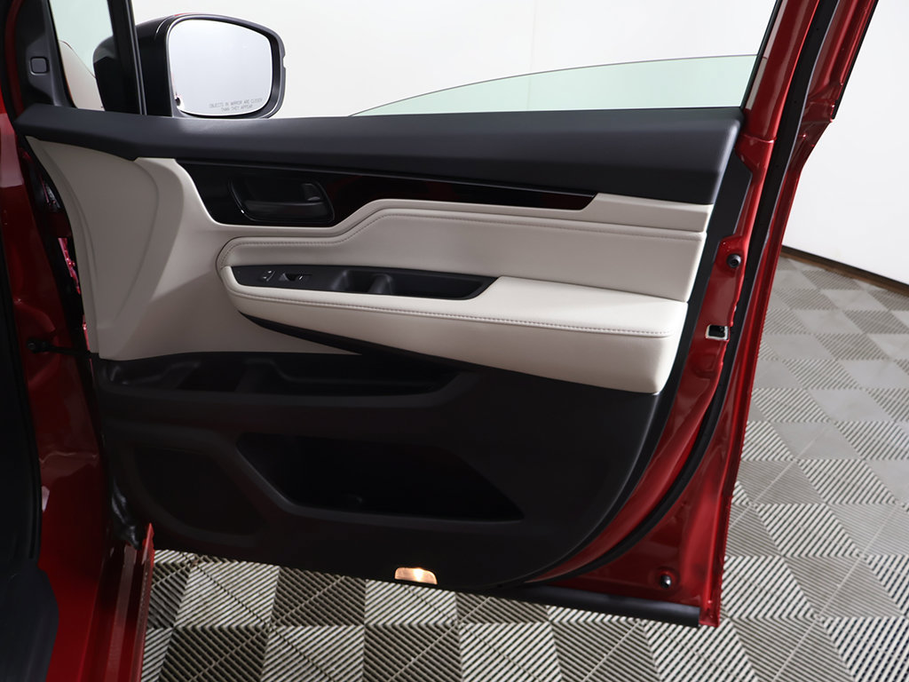 New 2027 Honda Odyssey Touring image 14
