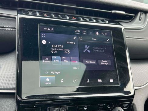 Certified 2023 Jeep Grand Cherokee Laredo w/ Luxury Tech Group I AWD/4WD image 28