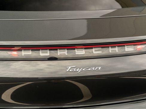 Used 2023 Porsche Taycan w/ Premium Package RWD image 17