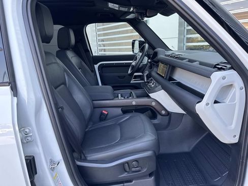 Certified 2023 Land Rover Defender 110 S AWD/4WD image 9