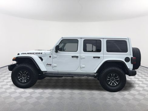 Used 2026 Jeep Wrangler Unlimited Rubicon AWD/4WD image 2