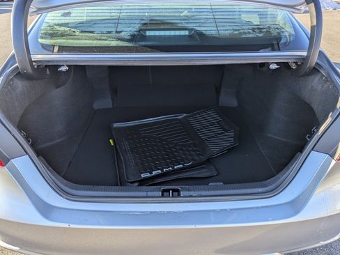 Used 2019 Toyota Camry SE image 13