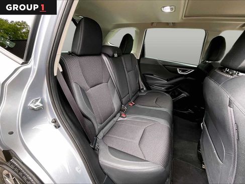 Used 2023 Subaru Forester Premium AWD/4WD image 20
