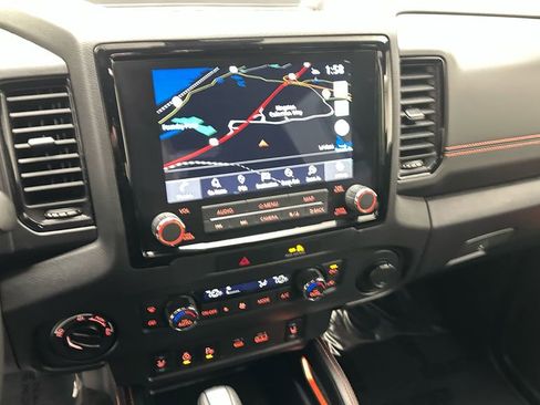 Certified 2022 Nissan Frontier PRO-4X AWD/4WD image 12
