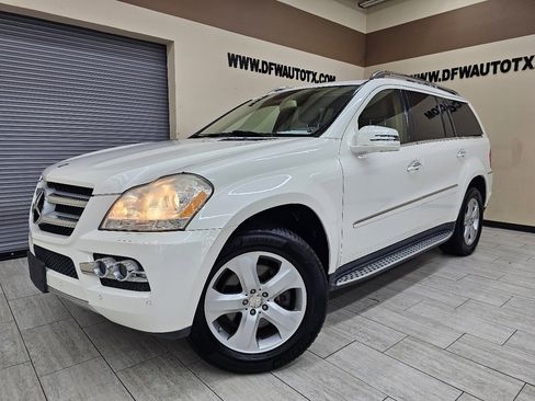 Used 2011 Mercedes-Benz GL 450 4MATIC image 1