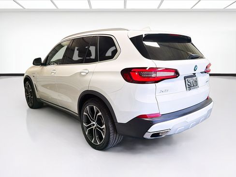 Used 2023 BMW X5 xDrive45e w/ Executive Package AWD/4WD image 6