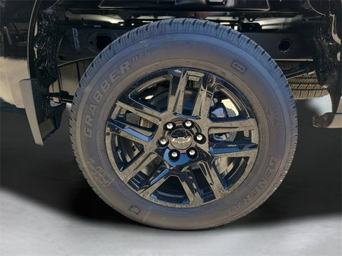 New 2026 Chevrolet Silverado 1500 Custom image 32