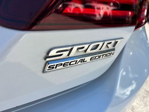 Used 2017 Honda Accord Sport Special Edition image 16