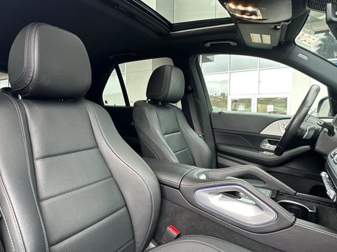 Used 2024 Mercedes-Benz GLE 450e 4MATIC image 31