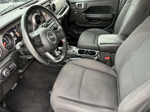 Used 2018 Jeep Wrangler Unlimited Sport S AWD/4WD image 26