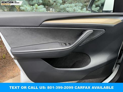 Used 2023 Tesla Model Y Long Range AWD/4WD image 16