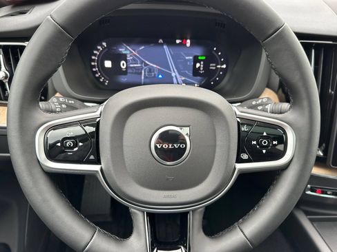 New 2026 Volvo XC60 T8 Plus w/ Protection Package Premier AWD/4WD image 23