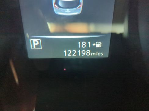 Used 2017 Nissan Rogue S image 20