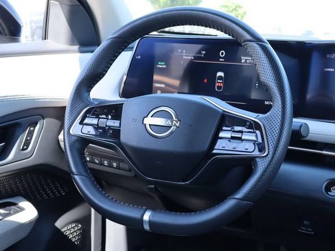 Used 2024 Nissan Ariya AWD image 27