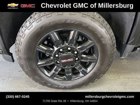Used 2024 GMC Sierra 2500 AT4 w/ AT4 Premium Plus Package AWD/4WD image 15