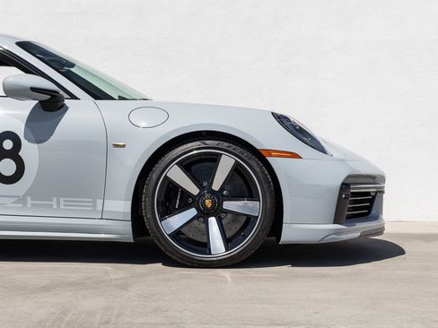 Certified 2023 Porsche 911 Sport Classic RWD image 11