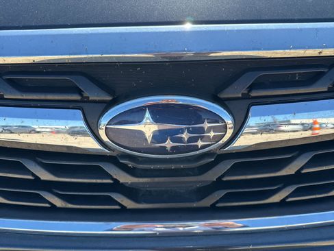 Used 2018 Subaru Forester 2.5i Premium AWD/4WD image 11