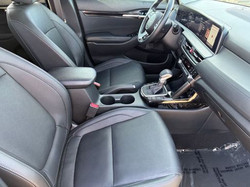 Used 2024 Kia Seltos EX FWD image 10