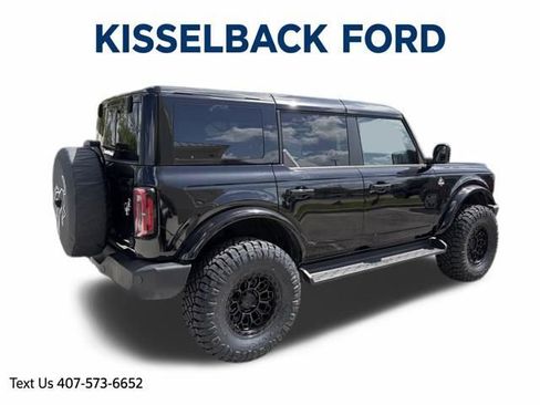 Used 2025 Ford Bronco Outer Banks image 3