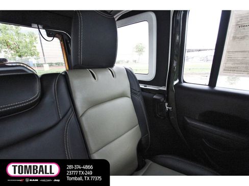 Used 2024 Jeep Wrangler Unlimited Sport AWD/4WD image 10