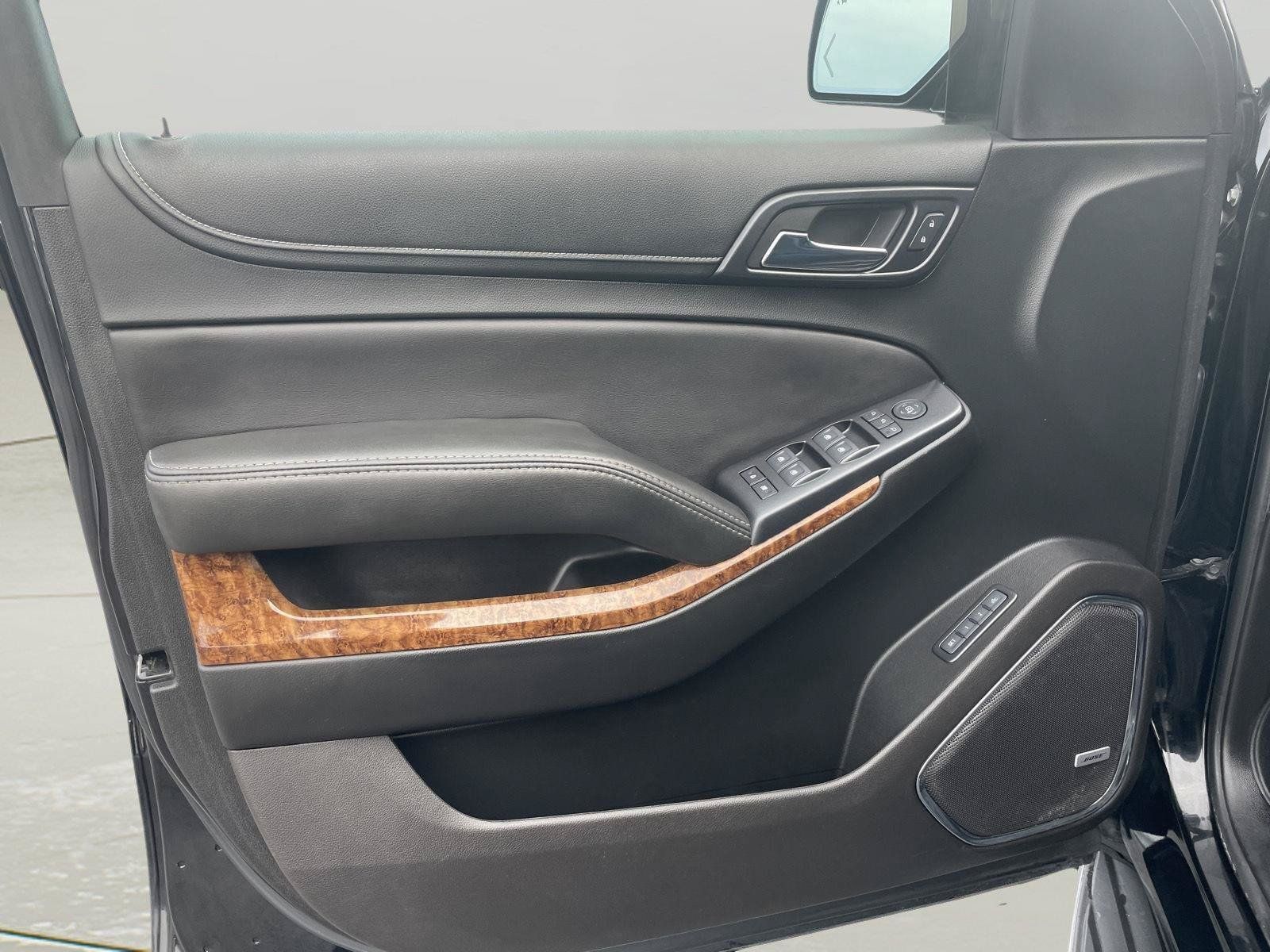 Used 2017 Chevrolet Tahoe Premier AWD/4WD image 25