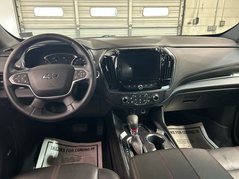 Used 2023 Chevrolet Traverse RS w/ LPO, Floor Liner Package AWD/4WD image 4