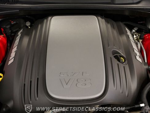 Used 2009 Dodge Challenger R/T image 34