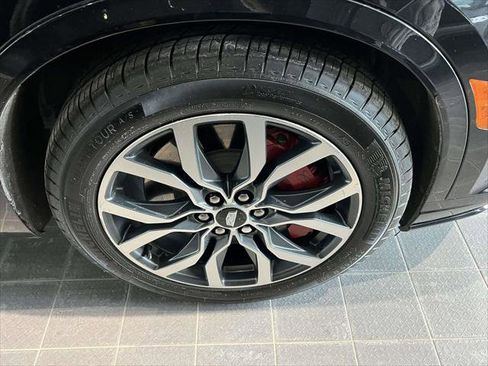 Used 2023 Cadillac XT6 Sport image 8