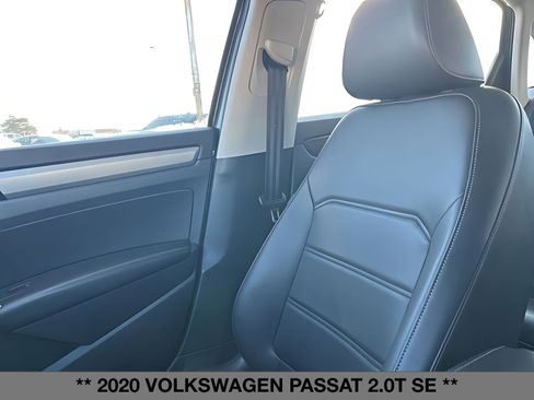 Used 2020 Volkswagen Passat 2.0T SE image 27